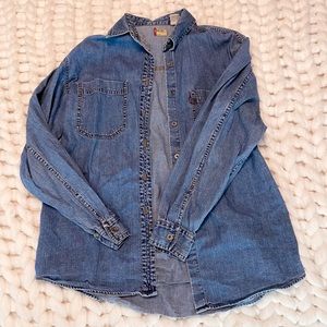Levi’s button-up